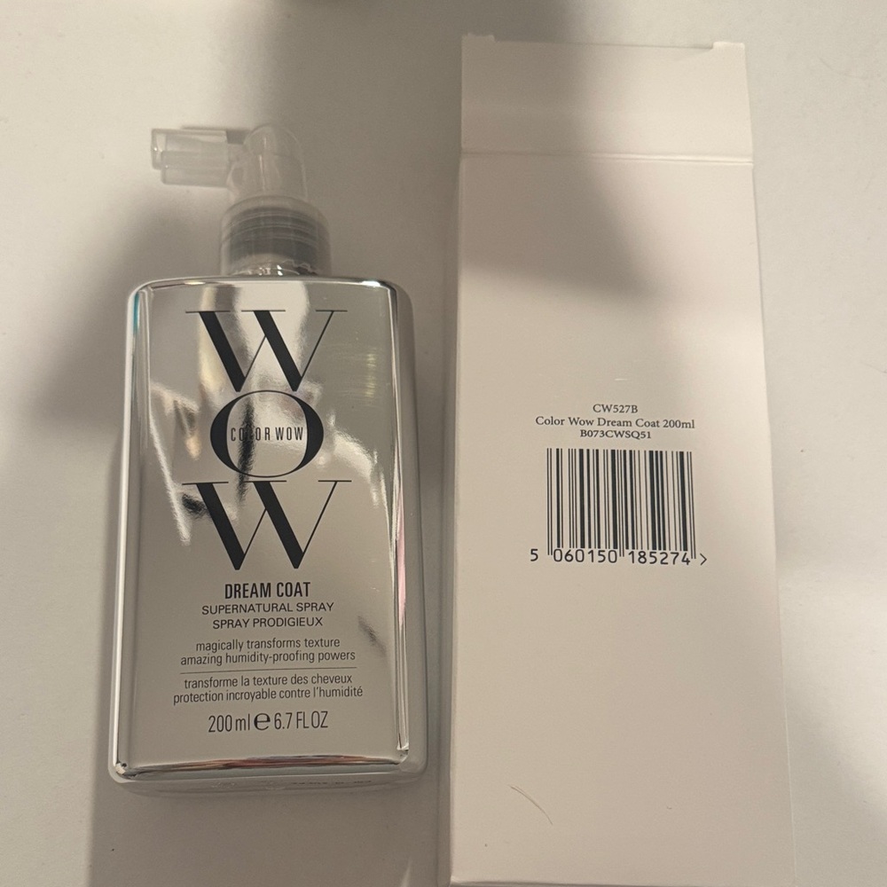 Color Wow Dream Coat Supernatural Spray - Sleek Silver